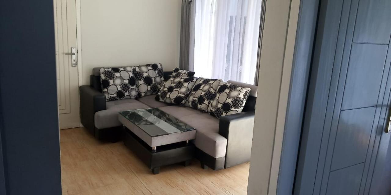 Bromo Otix Guest House Oda fotoğraf