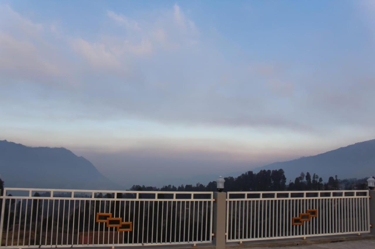 Bromo Otix Guest House Dış mekan fotoğraf